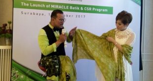 Peduli Budaya, Miracle Wajibkan Seragam Batik bagi Karyawan 12