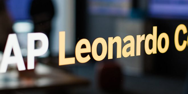 SAP Dirikan Pusat SAP Leonardo untuk Pelanggannya 25