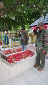 Maknai Hari Pahlawan dengan Touring ke Makam Bung Karno 1