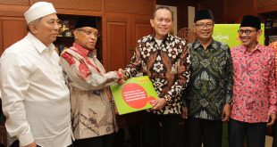 Gandeng PBNU dalam “Program CSR Donasi Komputer menuju Masyarakat Digital” 24