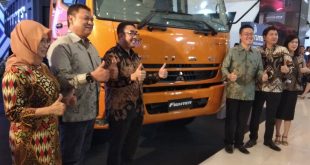 Mitsubishi Fuso kenalkan Fighter dan Targetkan 100 SPK di GIIAS Surabaya 18