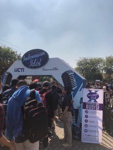 Ribuan Calon Penyanyi Surabaya Ramaikan Big Audisi "Indonesia Idol X" 1