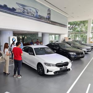 Sambut Akhir Tahun, Beli BMW Bisa Dapat Emas 1