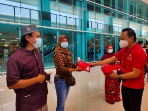 Targetkan 5000 Dosis Dalam Sehari, JD.ID Bersama HIPMI Jawa Timur Gelar Vaksinasi Massal di Bandara Juanda 2