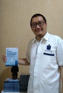 Buku 18 Praktik Kepemimpinan Transformatif, Panduan Bagi Pimpinan Perusahaan di Era New Normal 1