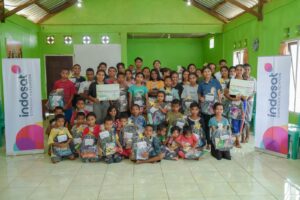 Indosat Berbagi Kebaikan Bersama Anak Yatim 1
