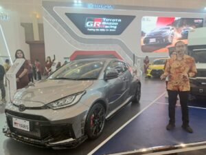 Toyota Pajang New GR Yaris & Hilux Rangga di GIIAS Surabaya 1