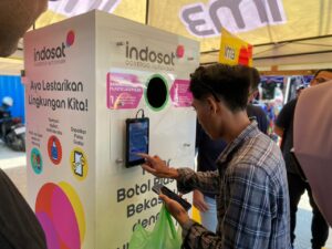 Dukung Kelestarian Lingkungan, Indosat Kampanyekan “Sampah Jadi Pulsa” 1