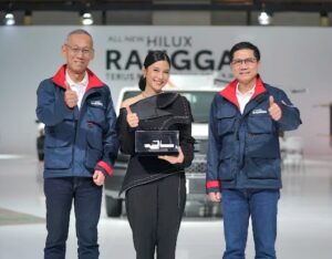 Teringat Film AADC, Dian Sastro Beli Toyota Hilux Rangga 1