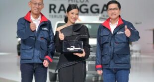 Teringat Film AADC, Dian Sastro Beli Toyota Hilux Rangga 4