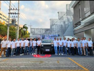 All New Toyota Hilux Rangga Meluncur di Jawa Timur, Auto2000 Optimis Tembus 100 Unit Perbulan 1