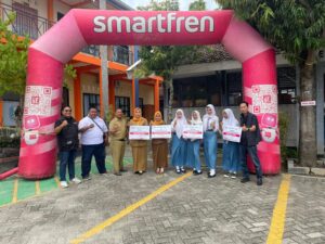 Teman UMKM Smartfren Dukung Usaha Lokal Surabaya & Bojonegoro Naik Kelas 1