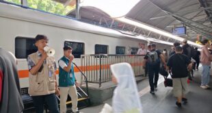 Angkutan Lebaran 2025 Makin Lancar, Libatkan Ratusan Relawan Komunitas Railfans dan Pramuka 21