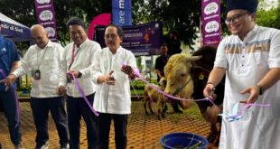 Rayakan Idul Adha,, XLSMART Salurkan Hewan Kurban untuk Masyarakat 31