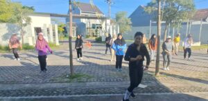 Senam Pagi, Jaga Kebugaran & Keakraban Antar Warga 10