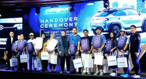 Suzuki Jatim Serahkan 10 Unit Perdana Suzuki Fronx Pada Konsumen 1