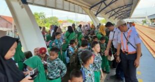 Hadirkan 1717 Siswa, C-Taditur Raih Rekor MURI Pada Kegiatan Sosialisasi Cinta Kereta 29