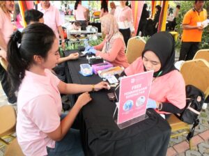 RS Onkologi Surabaya Gelar Fun Zumba & Edukasi Dengan Survivor Kanker Payudara 3