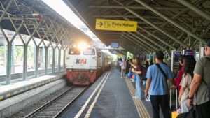 Januari 2026, KAI Daop 8 Surabaya Hadirkan Kereta Api Tambahan 1