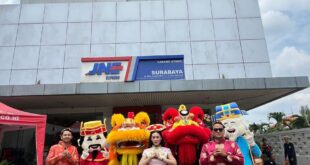 JNE Rayakan Imlek 2026 di Berbagai Sales Counter Cabang 21