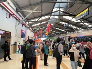 Libur Panjang Imlek 2026, KAI Daop 8 Surabaya Layani Lebih dari 215 Ribu Penumpang 1