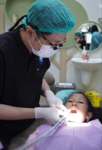 Dentaland Clinic Hadirkan Senyum Baru Untuk Anak-Anak Binaan Rumah Langit 1