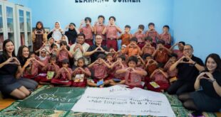Peduli Pendidikan, Morazen Surabaya Bagikan 192 Buku Ke SDN Budi Yakin 21