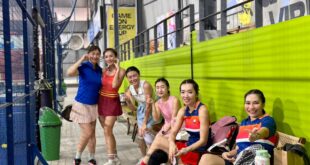 Grand Whiz Praxis Surabaya Rayakan Kartini Lewat Padel Bersama Komunitas 21