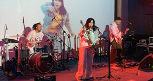 Grand Whiz Hotel Praxis Surabaya Rayakan Anniversary Pertama Lewat Dukungan Musik Lokal 16