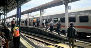 Lonjakan Libur Panjang, Penumpang Commuter Line Surabaya Tembus 161 Ribu Orang 2