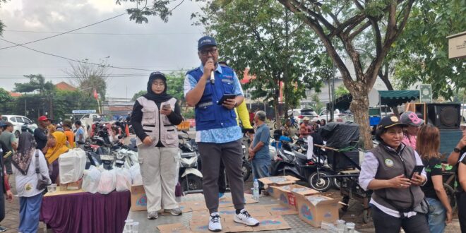 TPS Gelar DOKAR Pangan Murah di Pakal 1