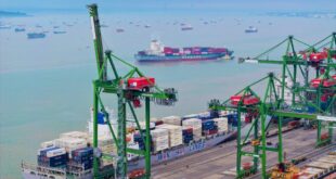 TTL Catat Throughput 1,2 Juta TEUs, Tumbuh 13% 3