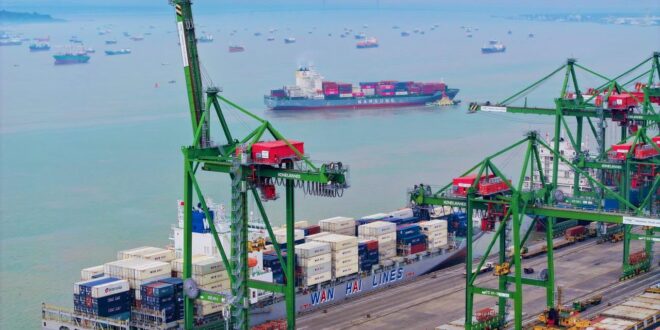 TTL Catat Throughput 1,2 Juta TEUs, Tumbuh 13% 7