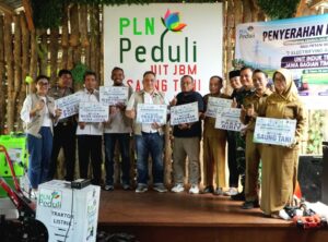 Terang Tani PLN UIT JBM, Energi Listrik Dorong Produktivitas Petani Tuban 1