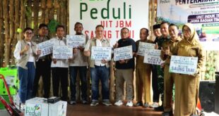 Terang Tani PLN UIT JBM, Energi Listrik Dorong Produktivitas Petani Tuban 5