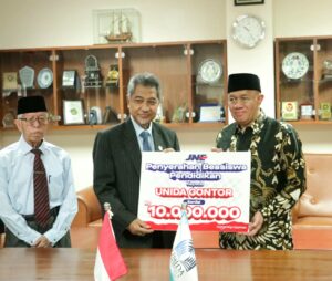 JNE Perkuat Layanan Logistik di UNIDA Gontor 1