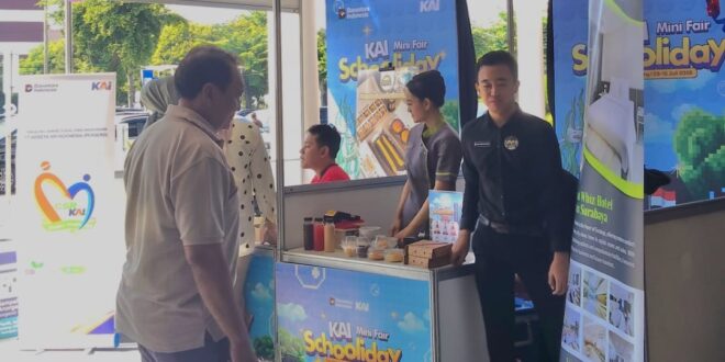 Grand Whiz Hotel Praxis Meriahkan KAI Mini Fair Schooliday 1