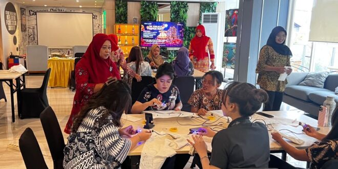 DPCS Hotel Gelar Festival Batik 11