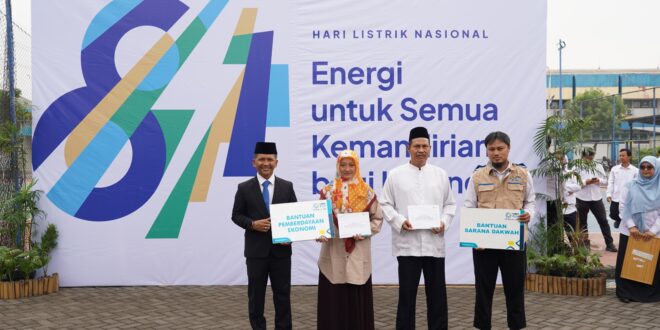 PLN UIT JBM Gelar Aksi Sosial Sambut HLN ke-81 1