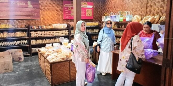Rengginang Legendaris Bu Yatin Borobudur Gurih Autentik, Jadi Buruan Wisatawan 1